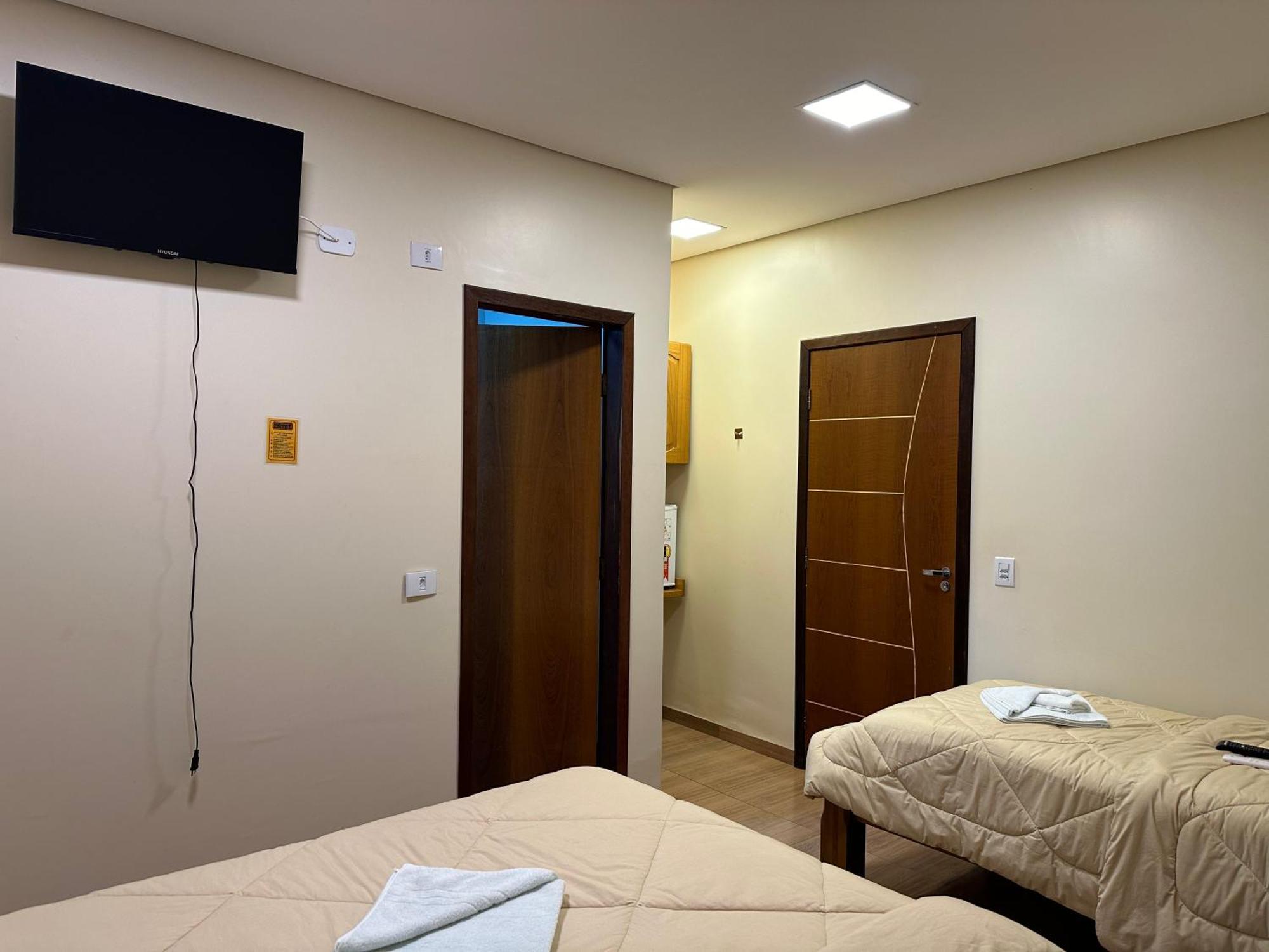 Hotel E Restaurante Na Chacara 多拉杜斯 外观 照片